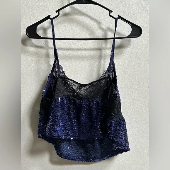 NEW Free People Intimately Right Rhythm Sequin Crop Cami Midnight Blue Women’s M - Picture 8 of 8